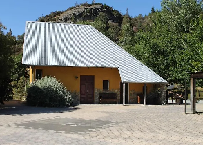 Arty Luxury Barn Apartment